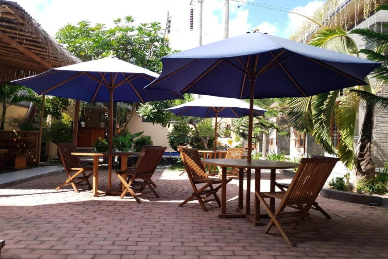 Oyo Flagship 91237 Ratu Guest House Kedunganan Ngoại thất bức ảnh